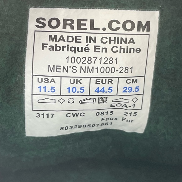 Sorel boots size 11.5 - Picture 5 of 8